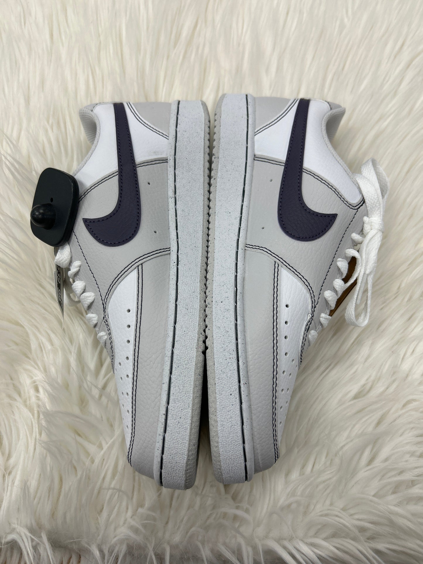 Shoes Sneakers By Nike In Purple & White, Size:8