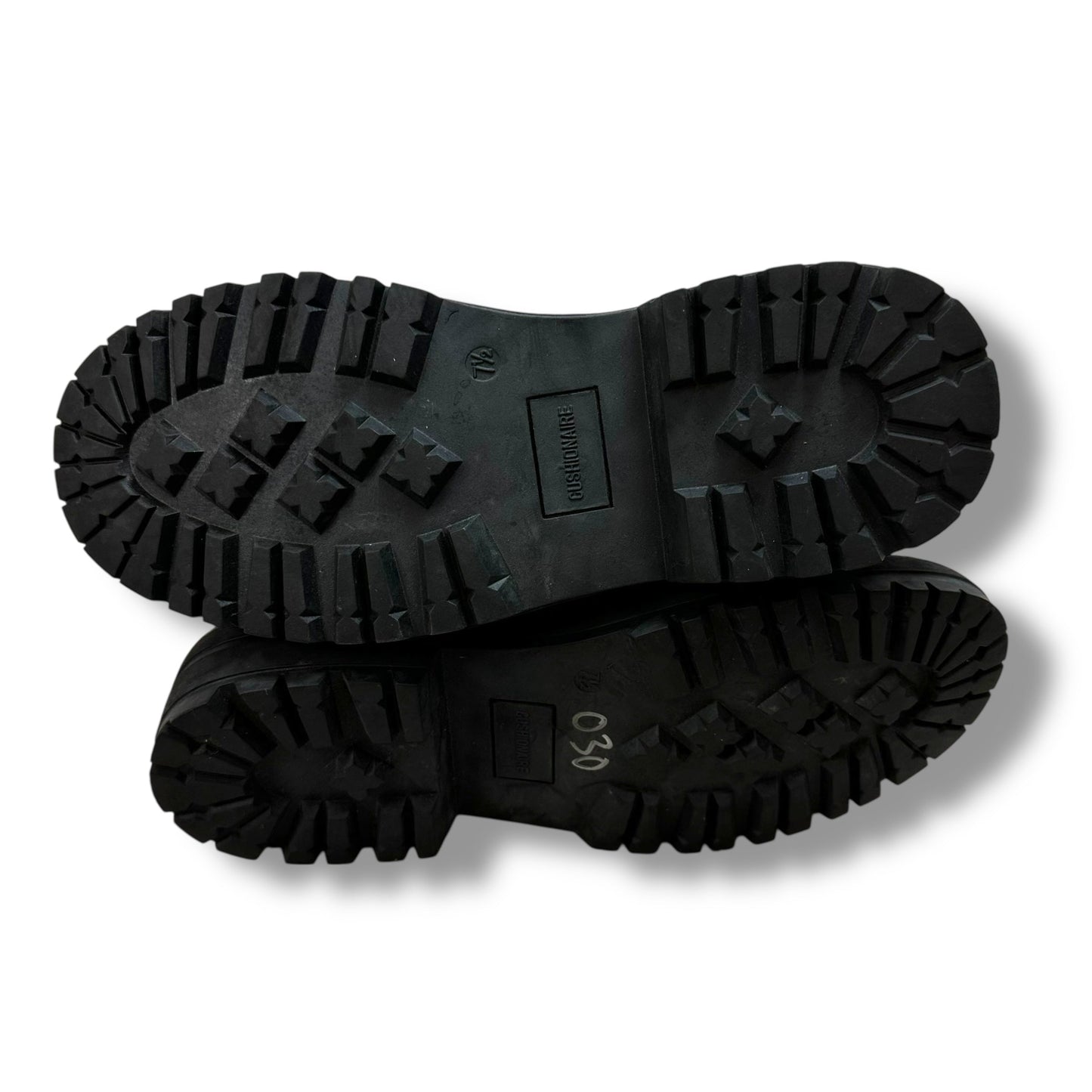 Boots Ankle Flats By Cushionaire In Black, Size: 7.5