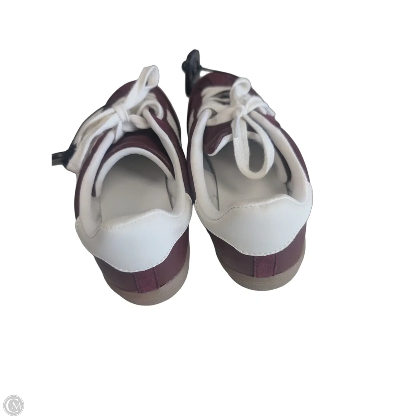 Shoes Sneakers By Universal Thread In Maroon, Size: 6