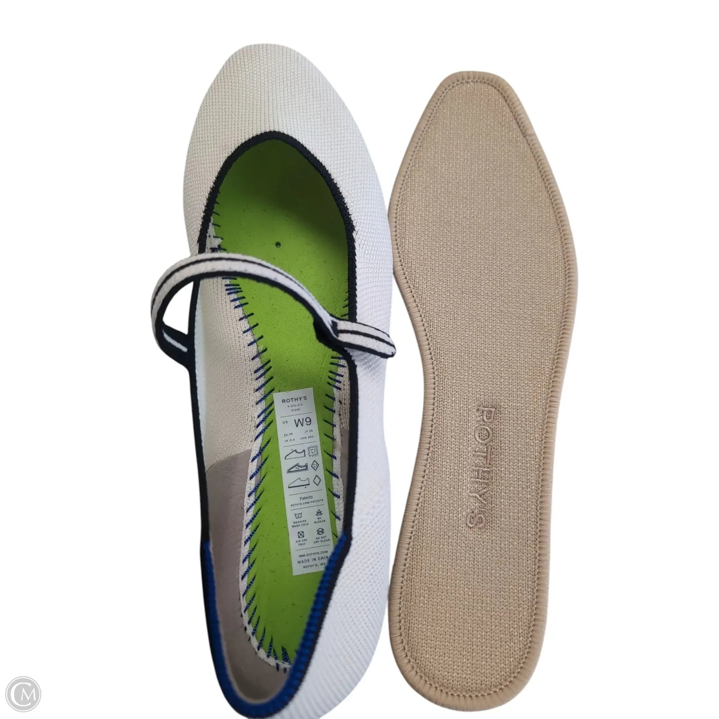 Shoes Flats By Rothys In White, Size: 9