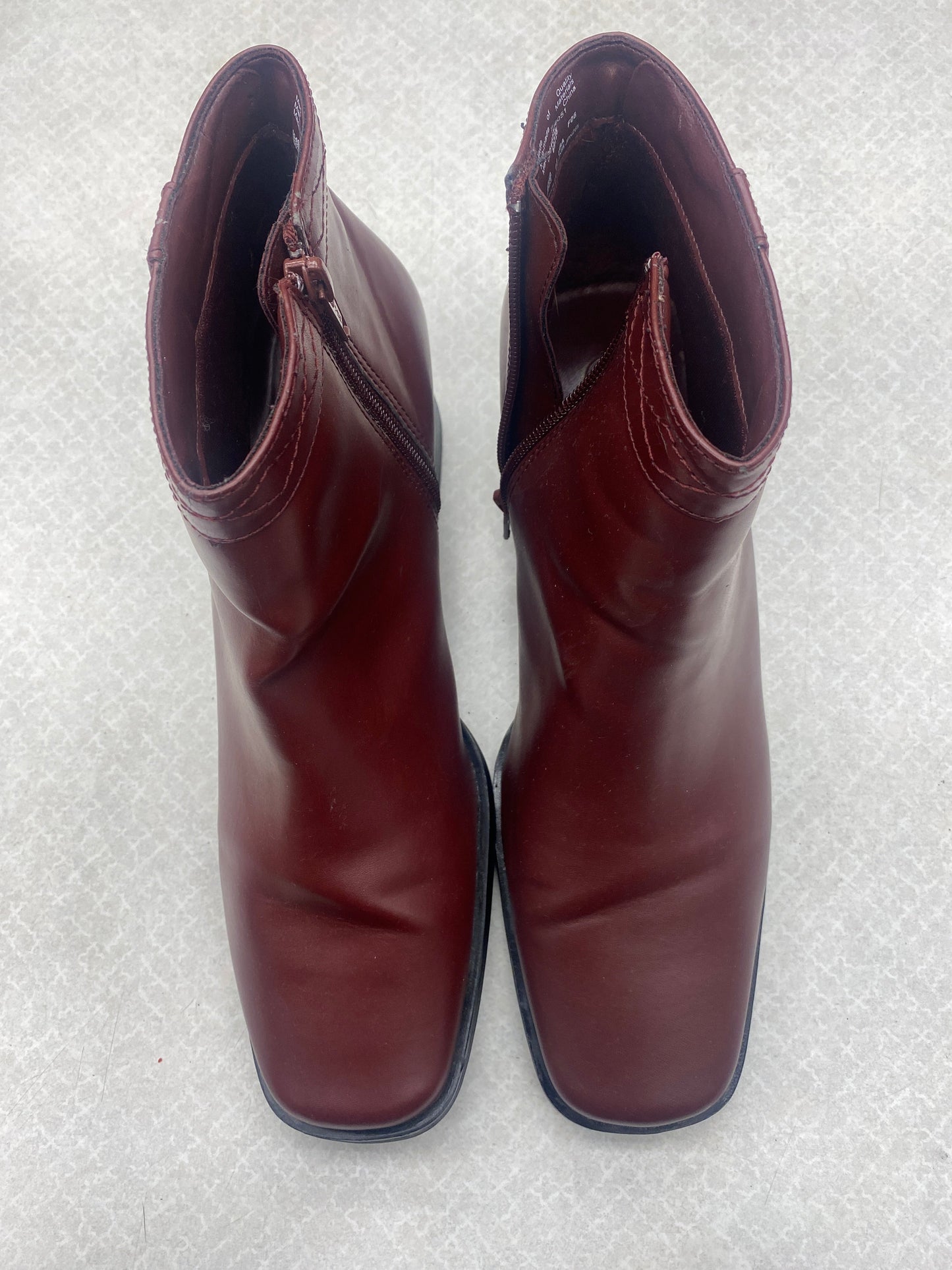 Boots Ankle Heels By Clothes Mentor In Maroon, Size: 10