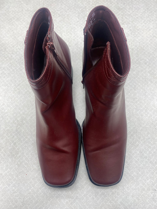 Boots Ankle Heels By Clothes Mentor In Maroon, Size: 10