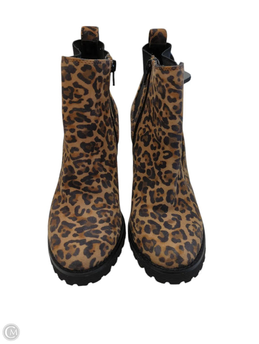 Boots Ankle Heels By Gibson And Latimer In Leopard Print, Size: 7