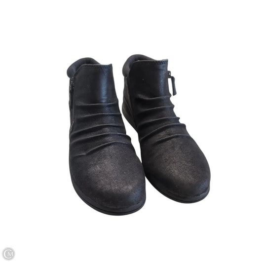 Boots Ankle Flats By Clarks In Black, Size: 8