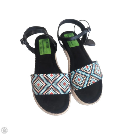 Sandals Flats By So In Black, Size: 6