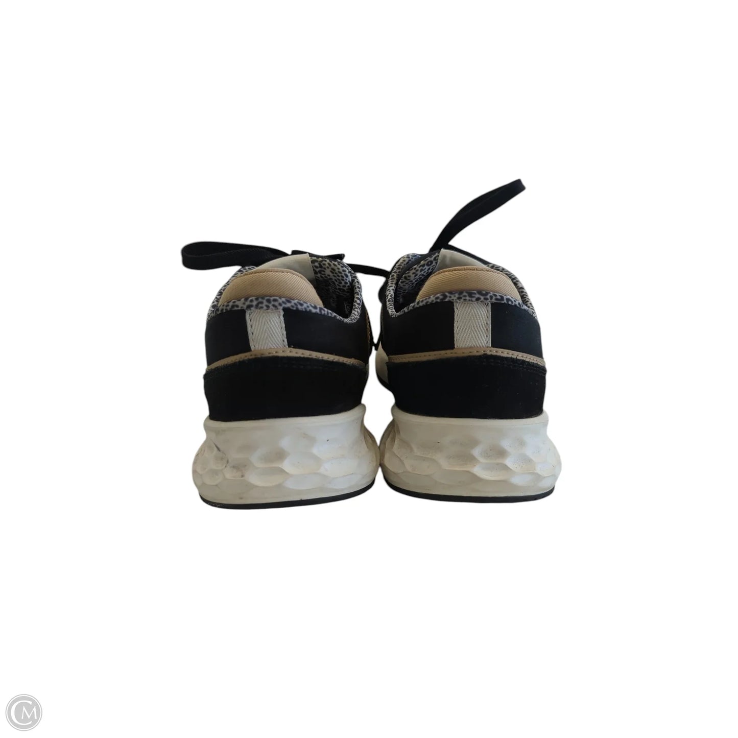 Shoes Sneakers By New Balance In Black & Brown, Size: 9