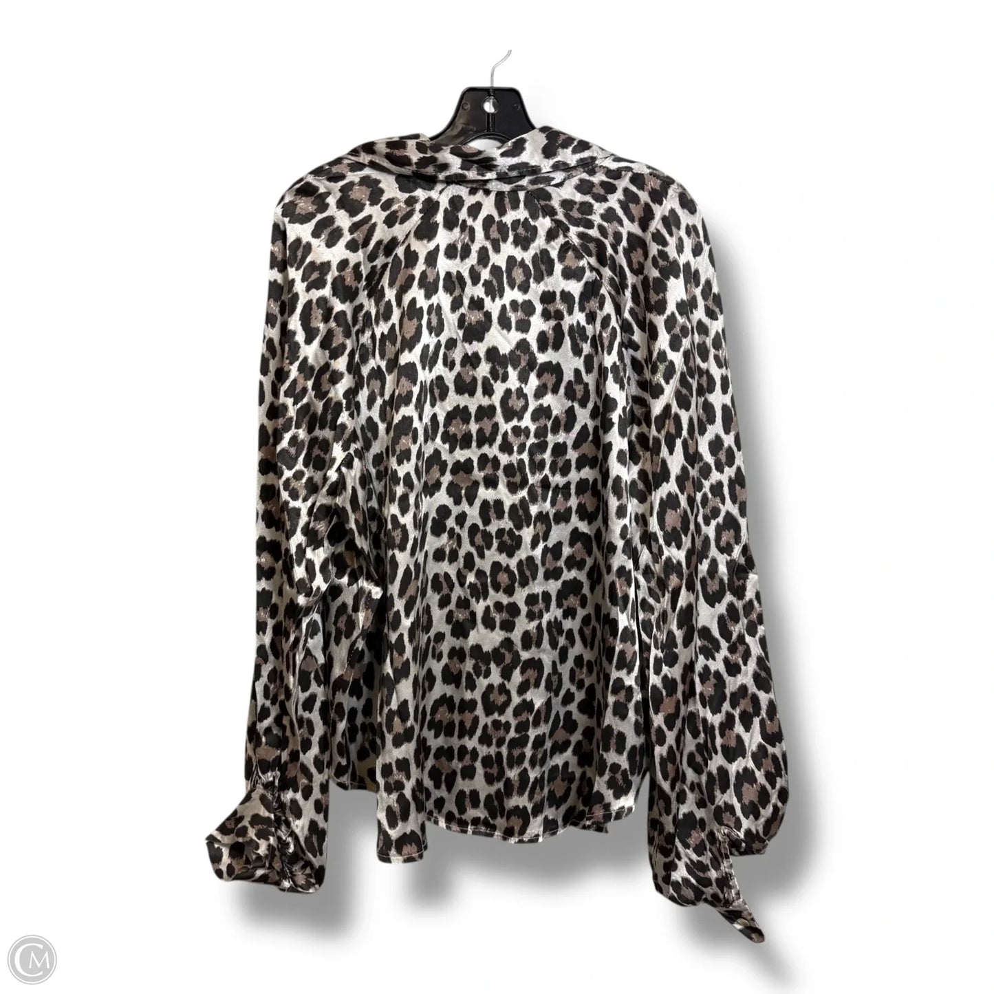 Top Long Sleeve By Clothes Mentor In Leopard Print, Size: S