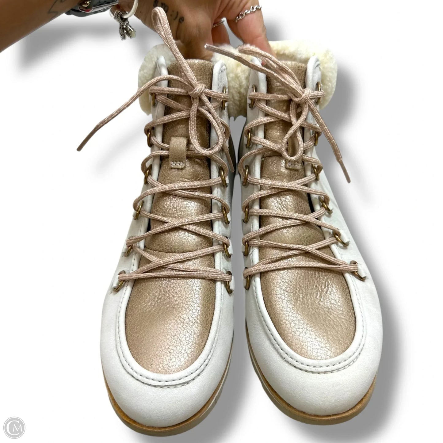 Boots Ankle Flats By Sorel In Cream, Size: 8