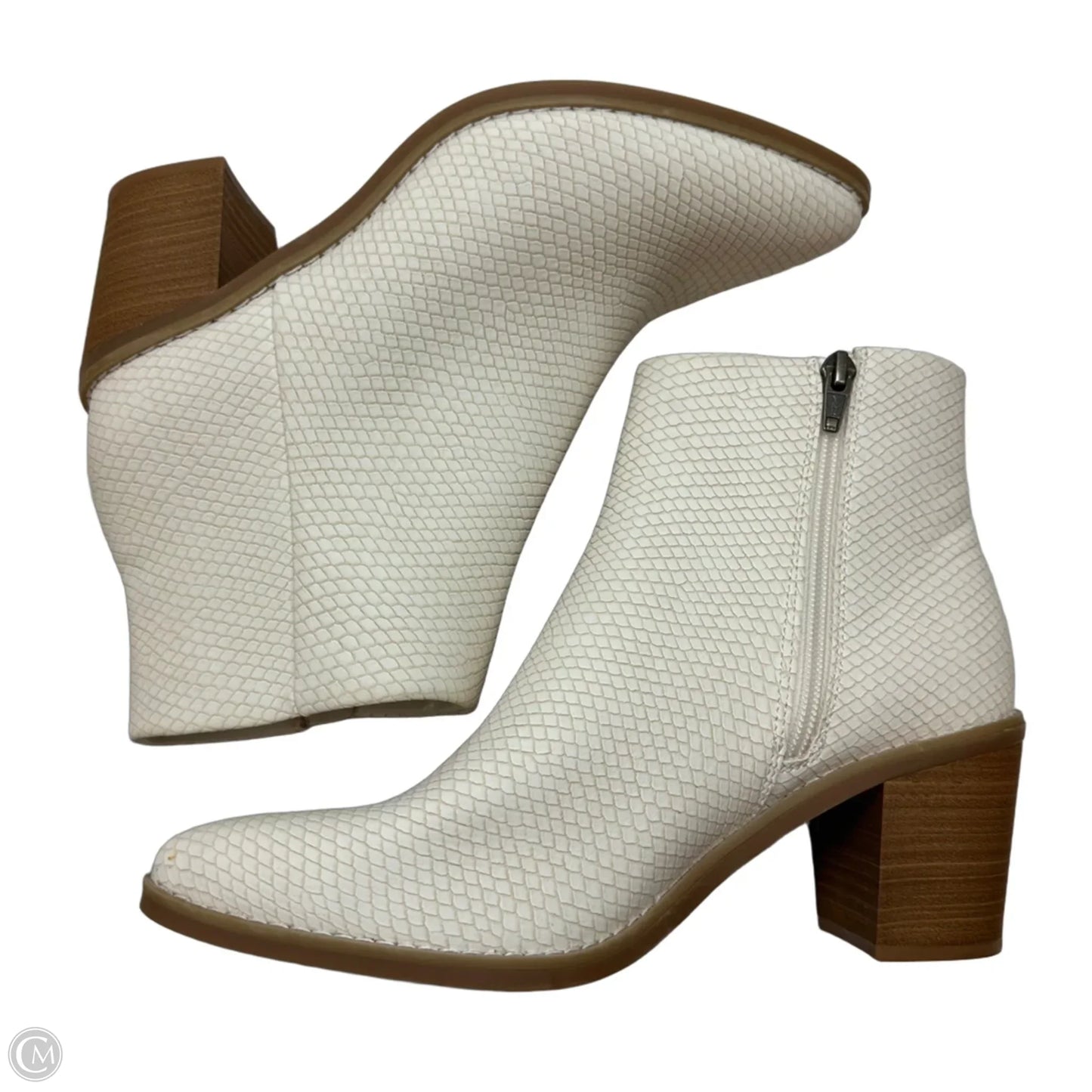 Boots Ankle Heels By Universal Thread In White, Size: 9