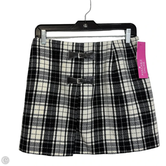 Skirt Mini & Short By Clothes Mentor In Plaid Pattern, Size: 6