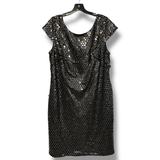 Dress Party Short By Adrianna Papell In Black, Size: 14