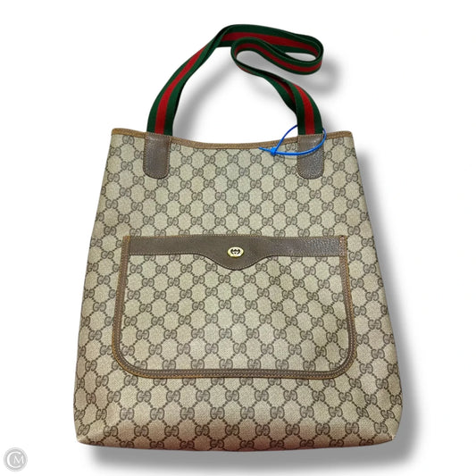 Handbag Luxury Designer By Gucci, Size: Medium