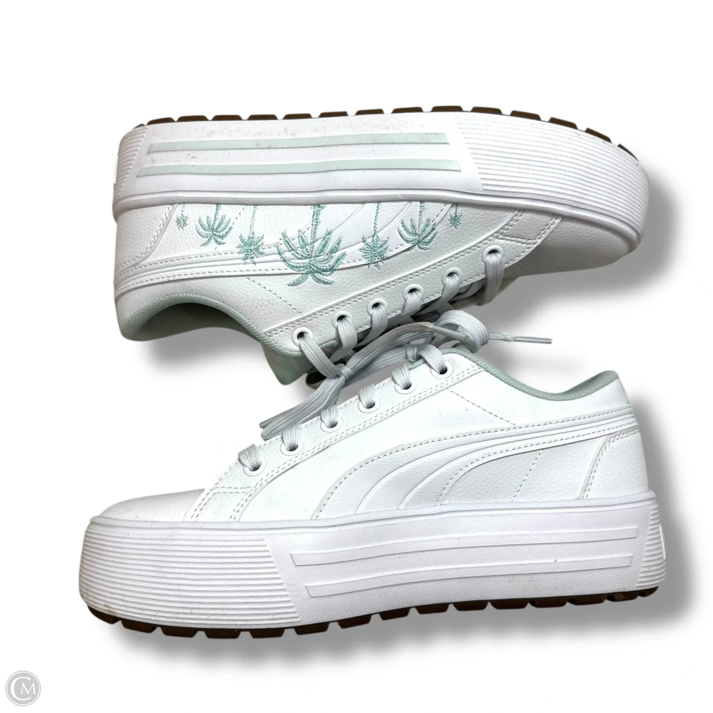 Shoes Sneakers By Puma In White, Size: 7
