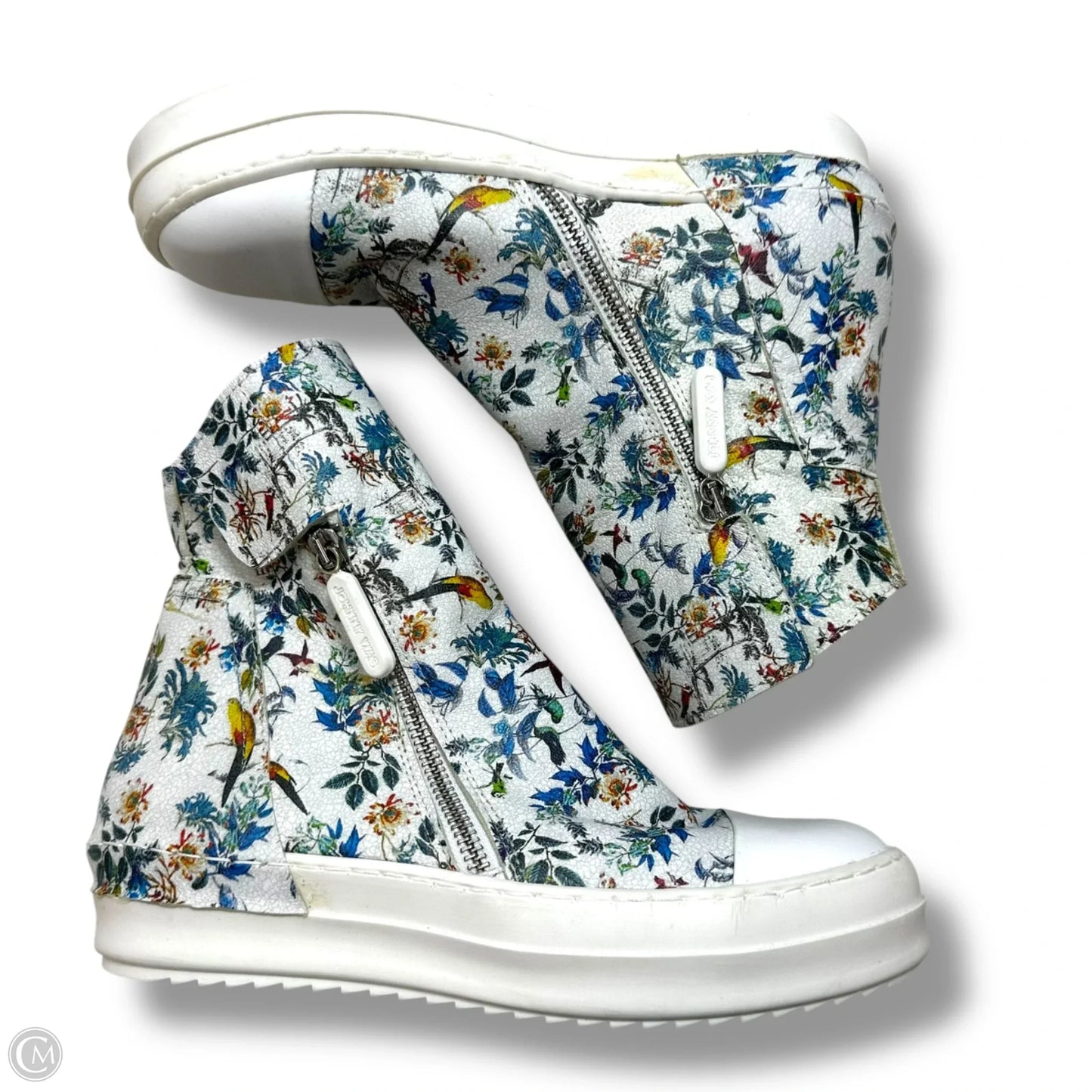 Shoes Sneakers By Johnny Was In Multi-colored, Size: 7
