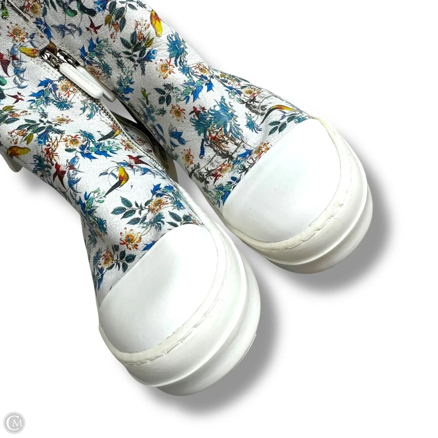 Shoes Sneakers By Johnny Was In Multi-colored, Size: 7