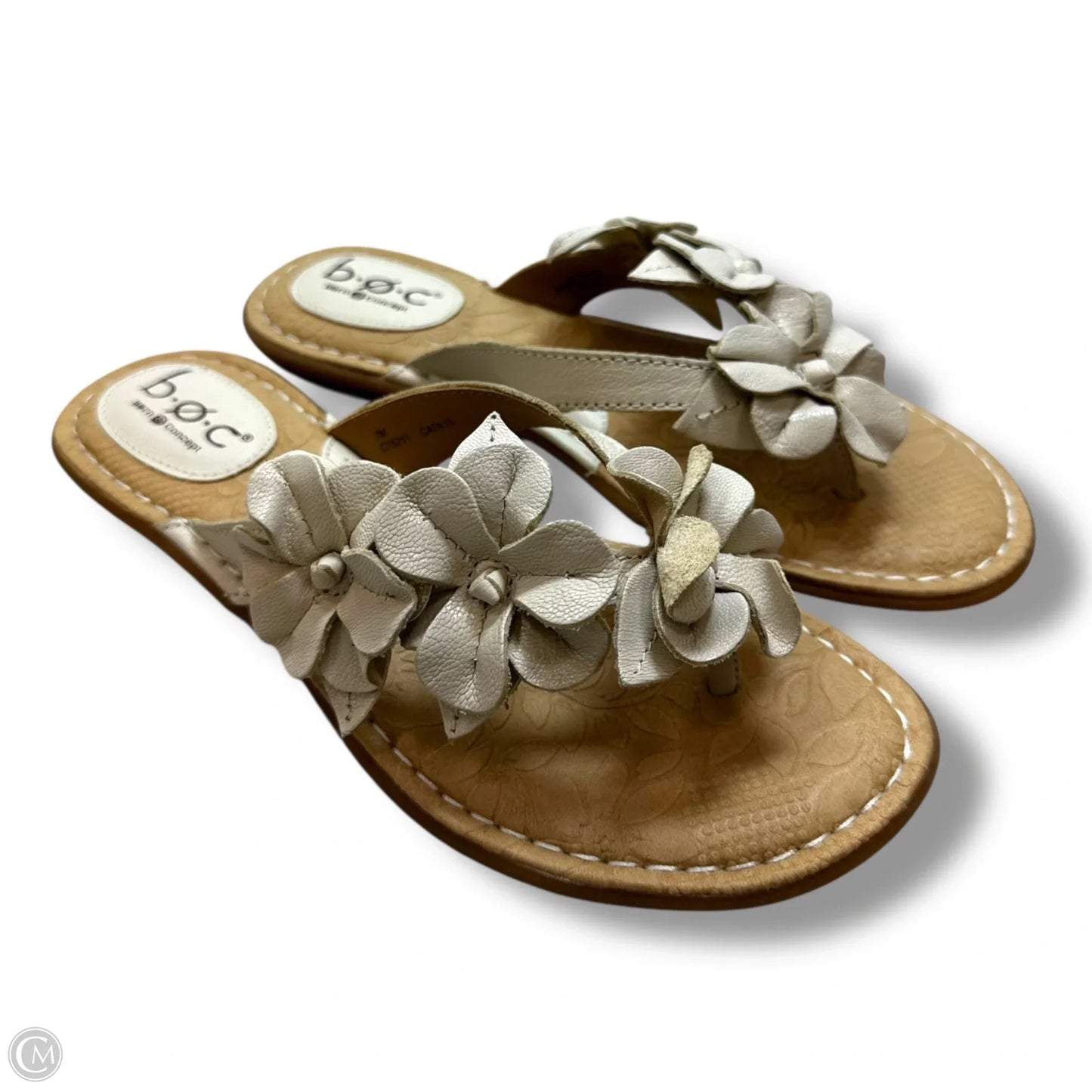 Sandals Flats By Boc In Ivory, Size: 7