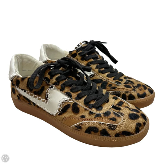 Shoes Sneakers By Dolce Vita In Animal Print, Size: 7