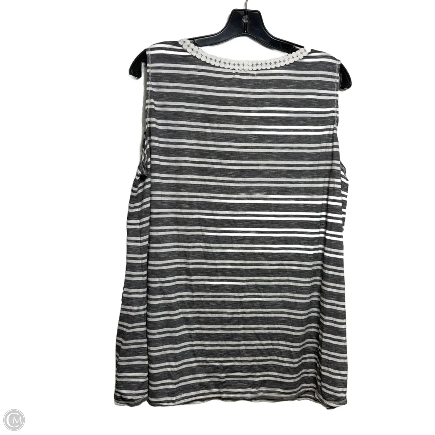 Top Sleeveless By Max Studio In Grey & White, Size: 1x
