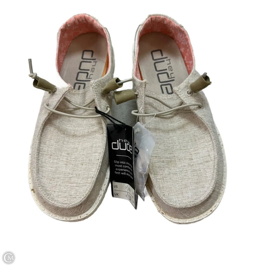 Shoes Flats By Hey Dude In Beige, Size: 7