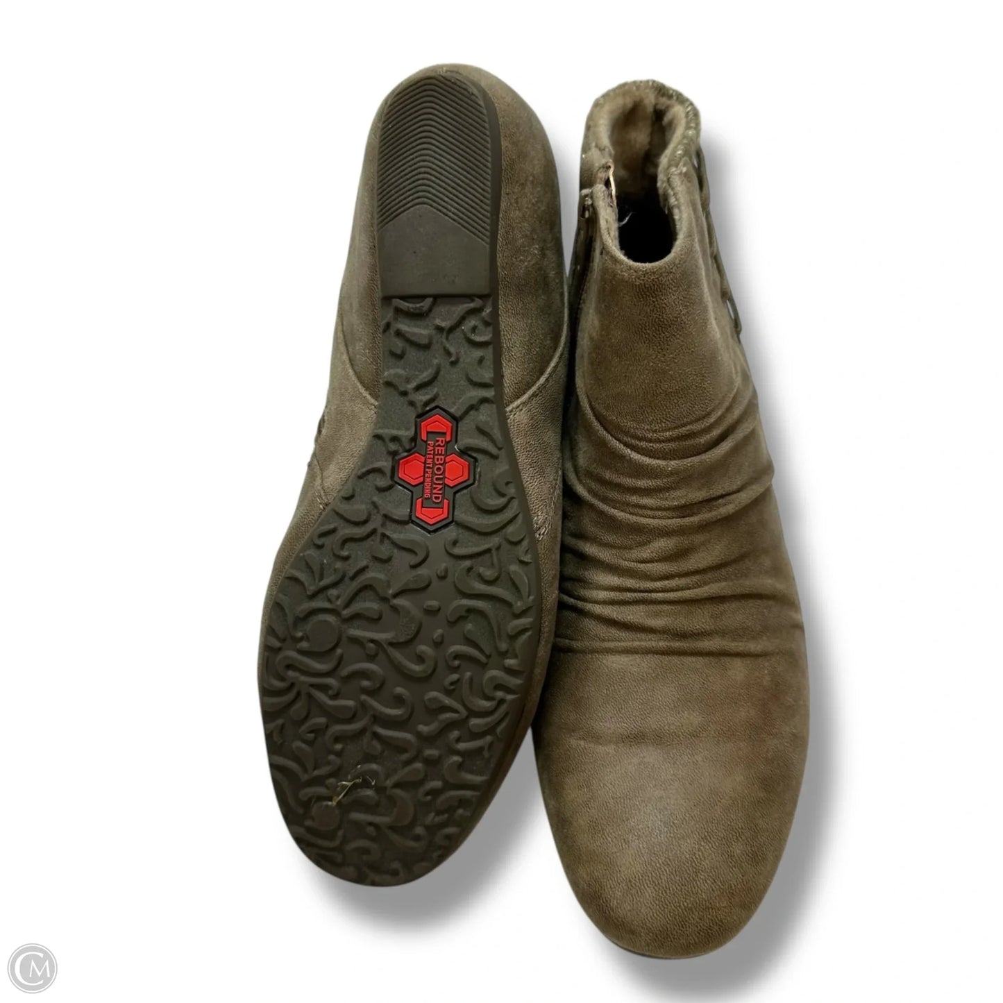 Boots Ankle Flats By Bare Traps In Tan, Size: 9.5