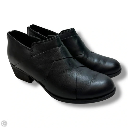 Boots Ankle Flats By Clarks In Black, Size: 7.5