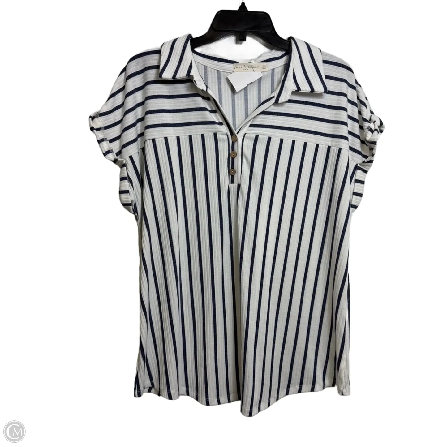 Top Short Sleeve Basic By Clothes Mentor In Striped Pattern, Size: 1x