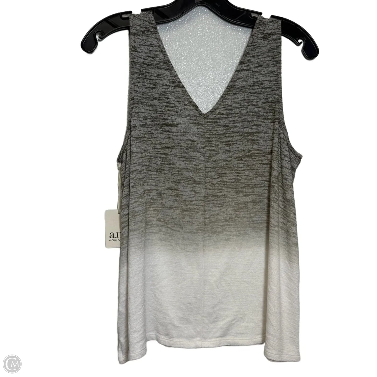 Top Sleeveless Basic By Ana In White, Size: S