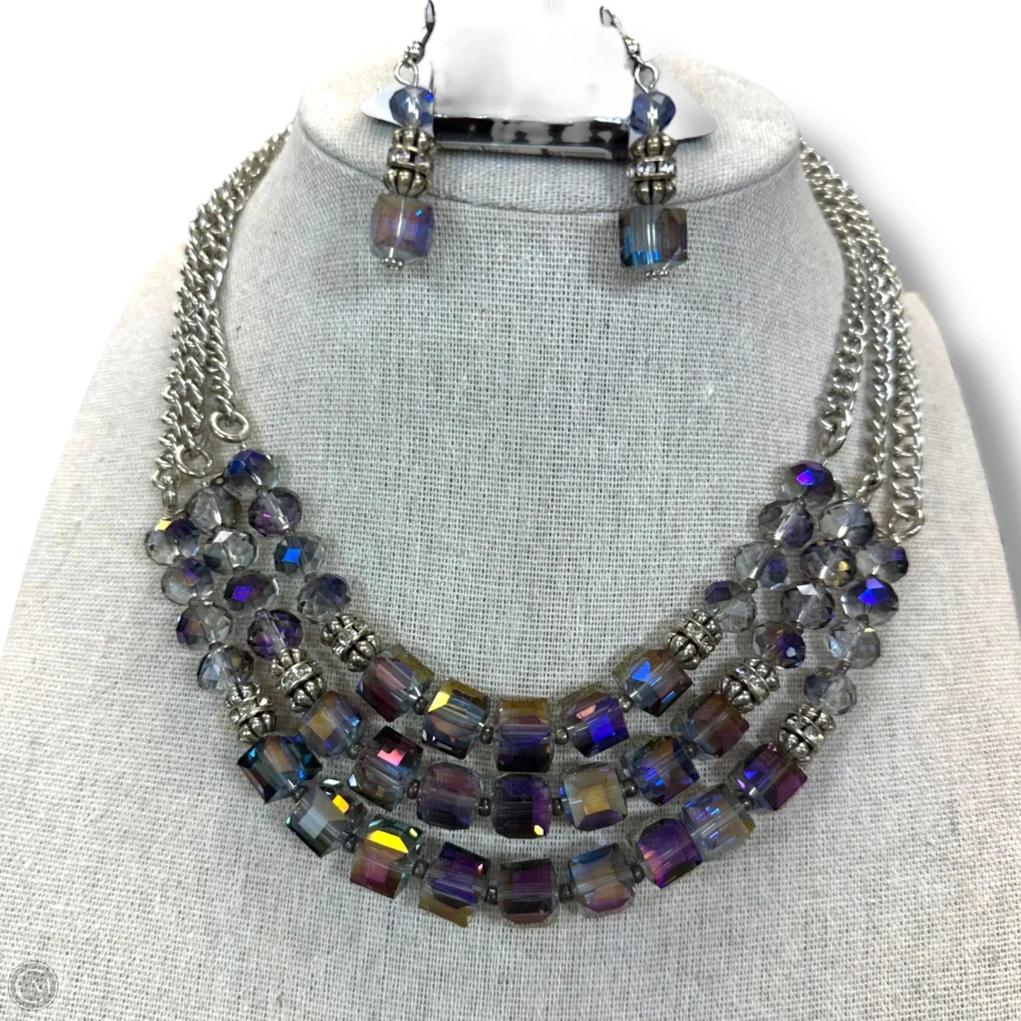 Bracelet Set By Clothes Mentor, Size: 02 Piece Set