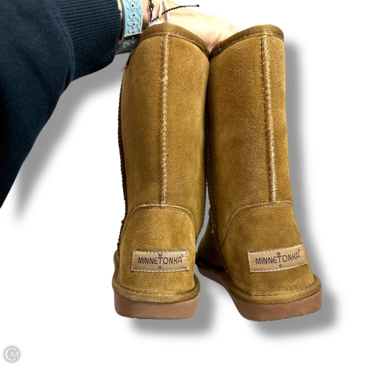 Boots Ankle Flats By Minnetonka In Brown, Size: 8