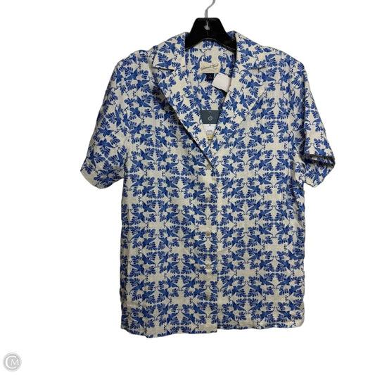 Top Short Sleeve By Universal Thread In Blue & White, Size: S