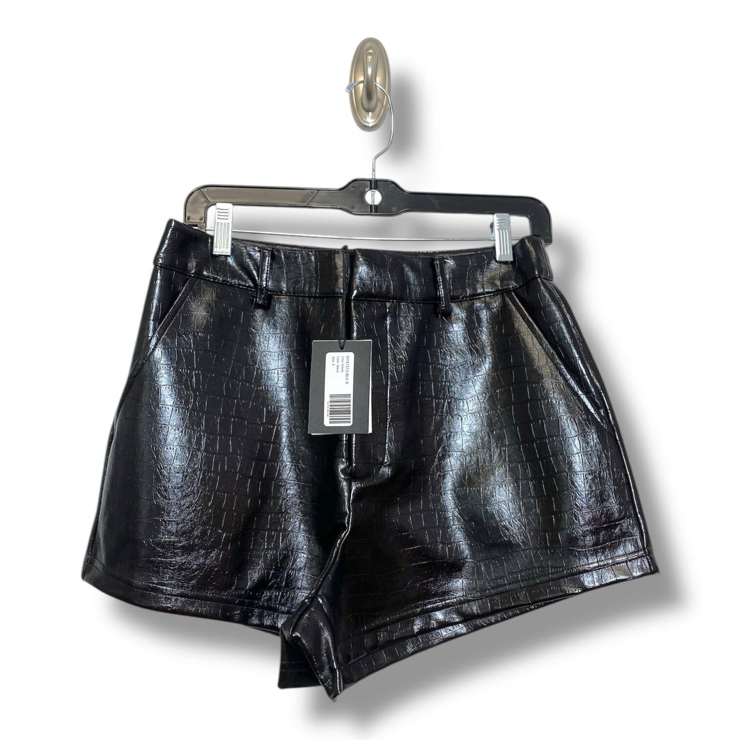 Shorts By Clothes Mentor  Size: 6
