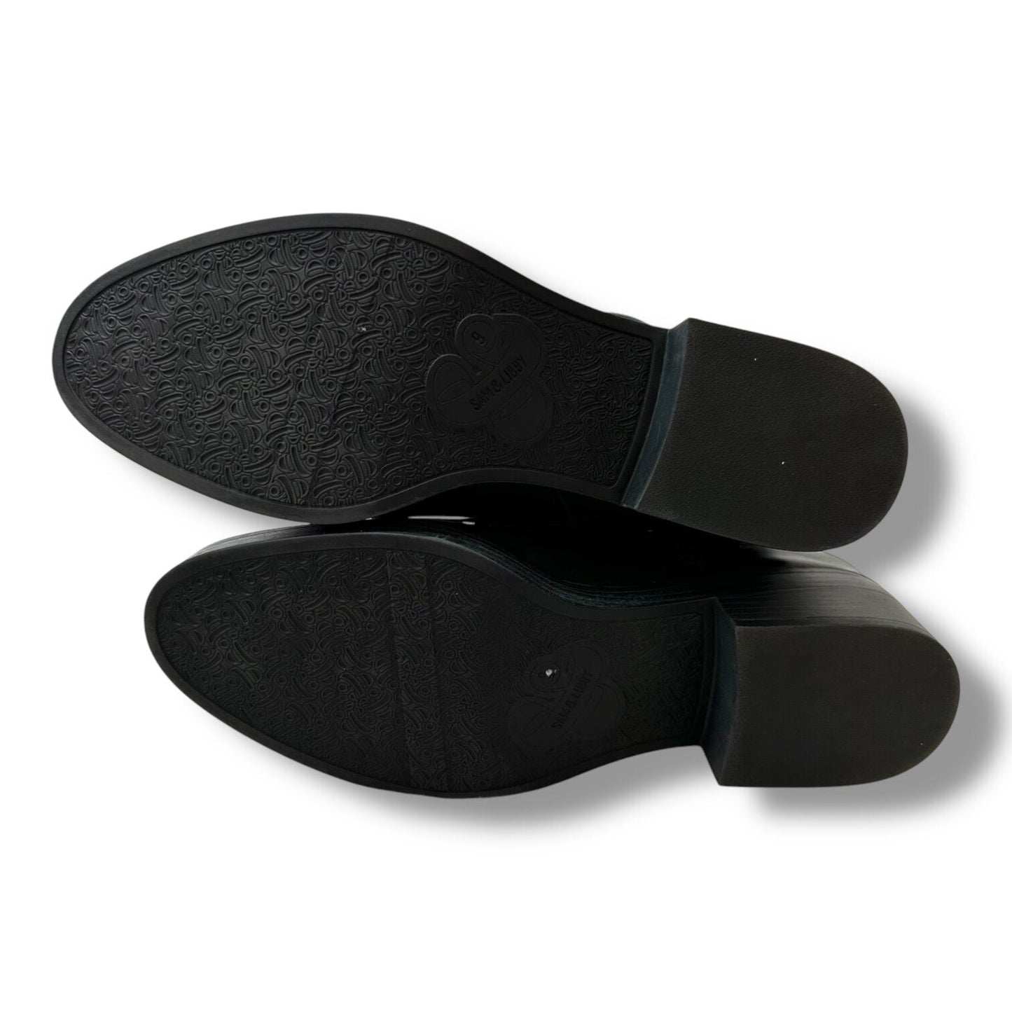Boots Ankle Flats By Sam And Libby  Size: 9