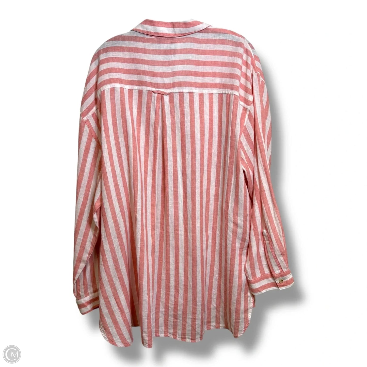 The boyfriend shirt Top Long Sleeve By Old Navy In Striped Pattern, Size: Xl
