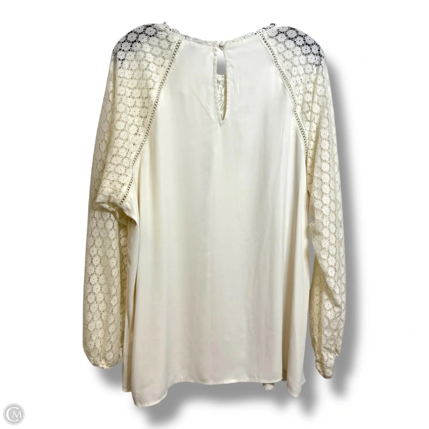 Top Long Sleeve By Torrid In Ivory, Size: 2x