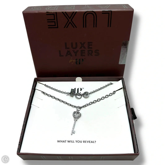 Necklace Chain By Clothes Mentor