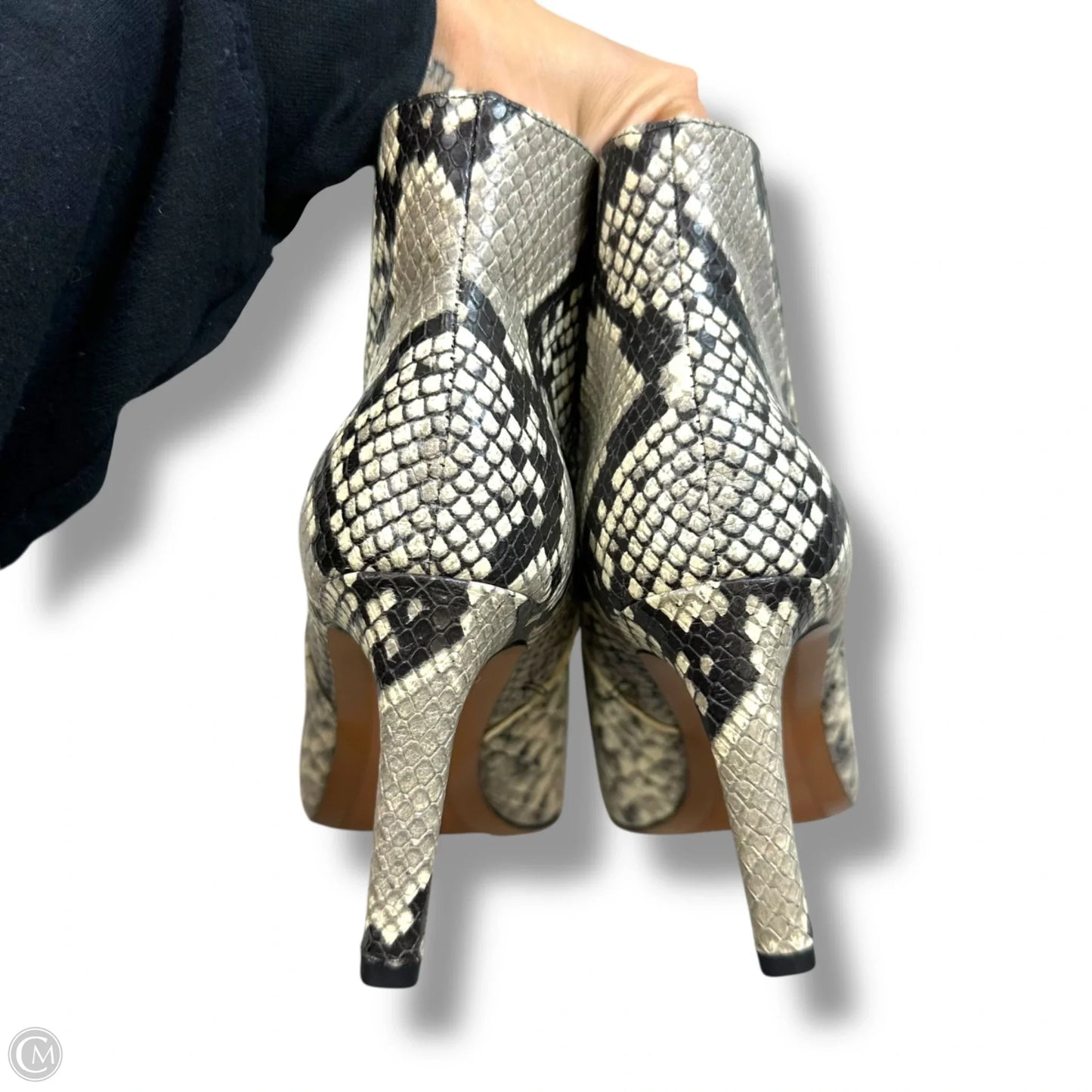 Boots Ankle Heels By Banana Republic In Snakeskin Print, Size: 8