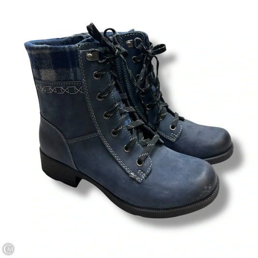 Boots Ankle Flats By Earth Origins In Navy, Size: 8.5