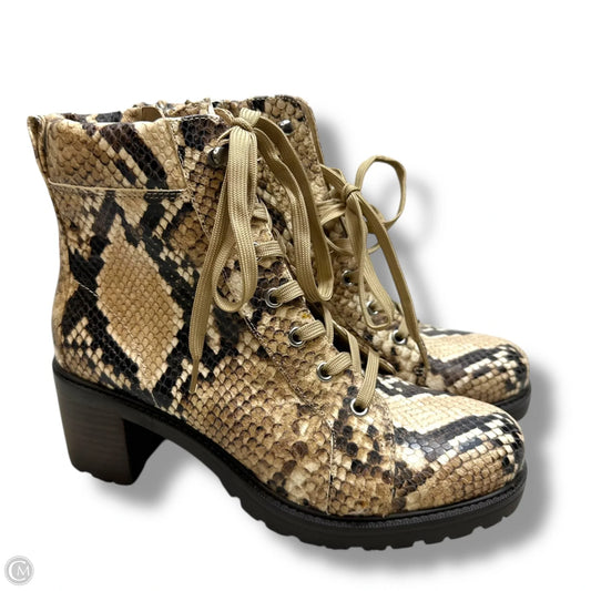 Boots Ankle Flats By Vince Camuto In Snakeskin Print, Size: 8.5