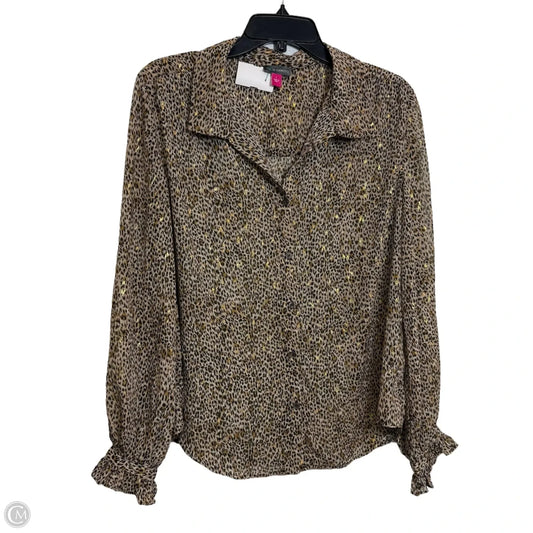 Top Long Sleeve By Vince Camuto In Animal Print, Size: L