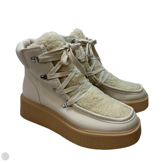 Boots Ankle Flats By Dolce Vita In Ivory, Size: 10.5