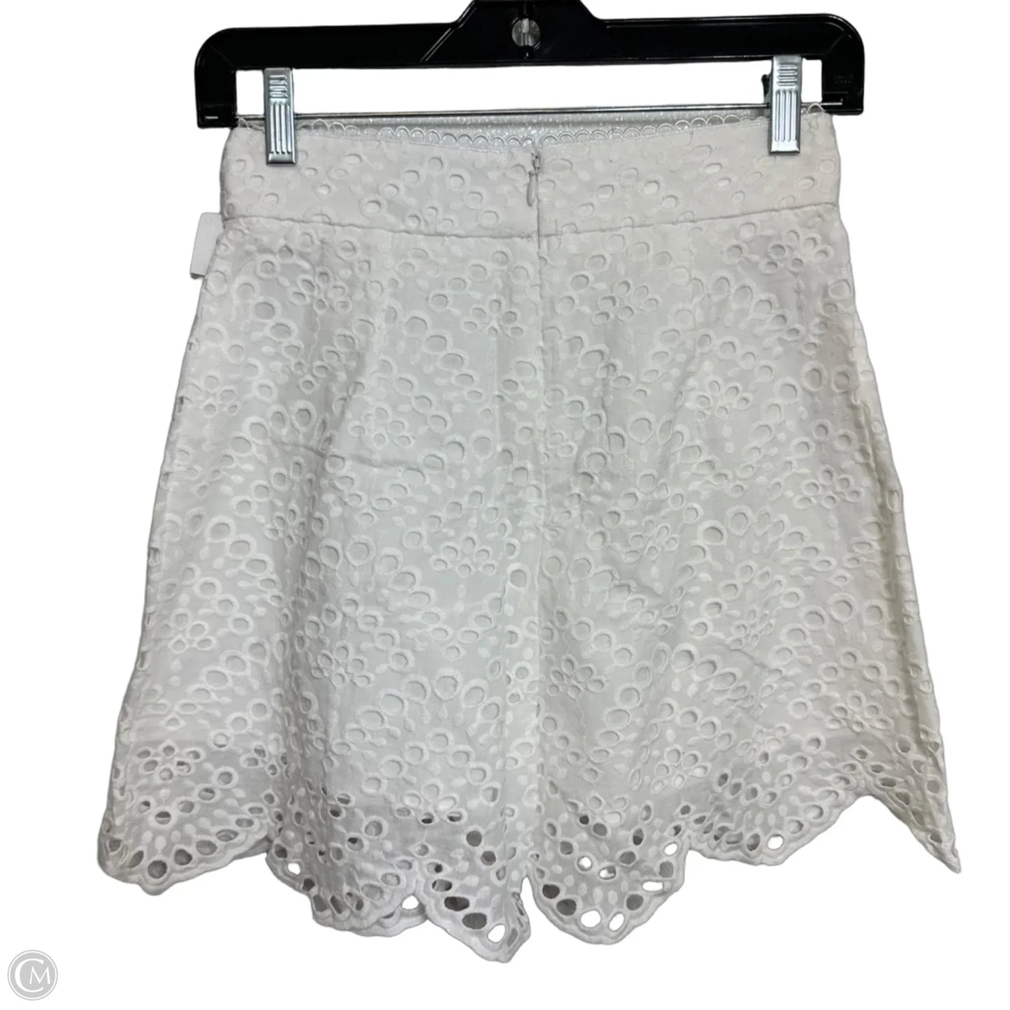 Shorts By Clothes Mentor In White, Size: S