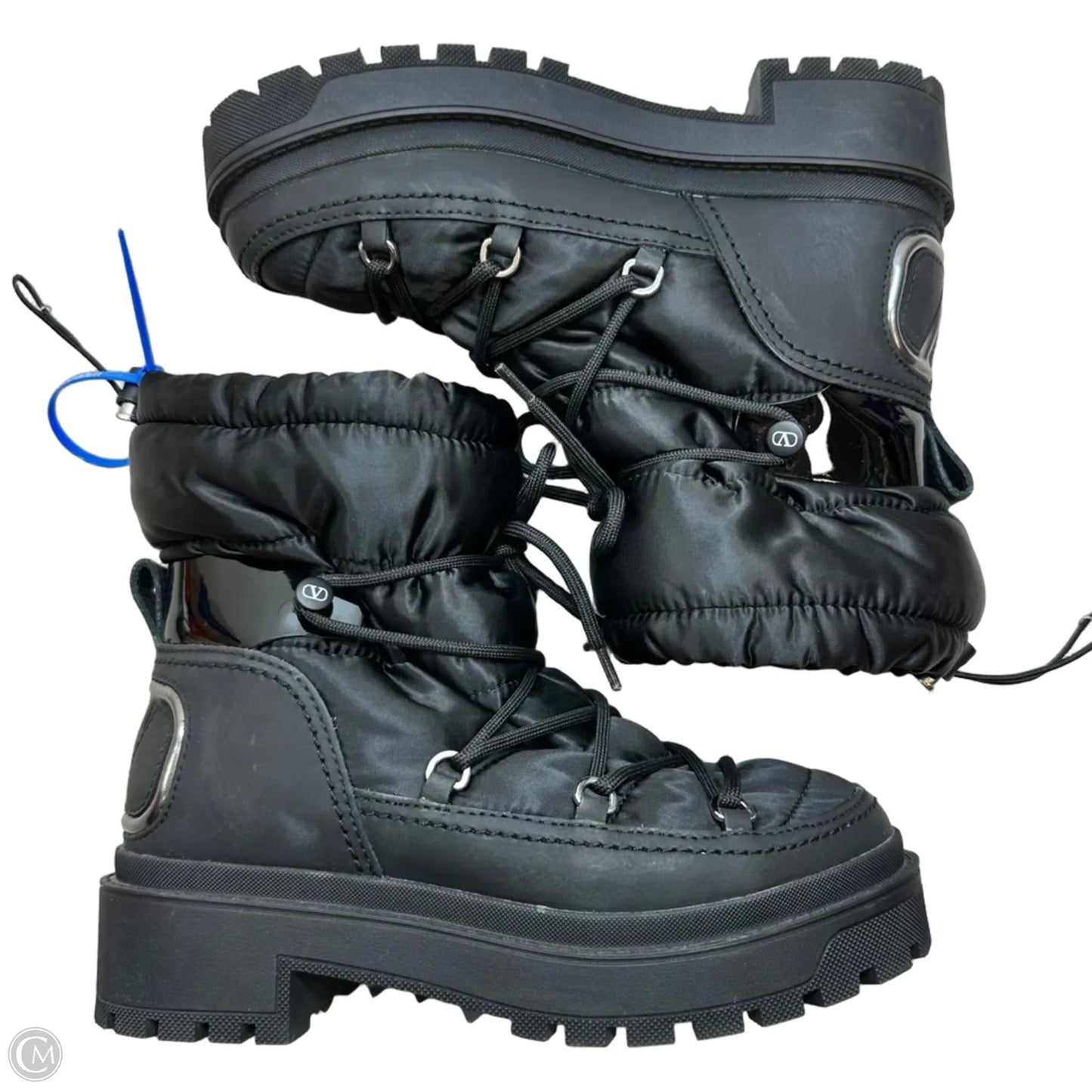 Boots Luxury Designer By Valentino-garavani In Black