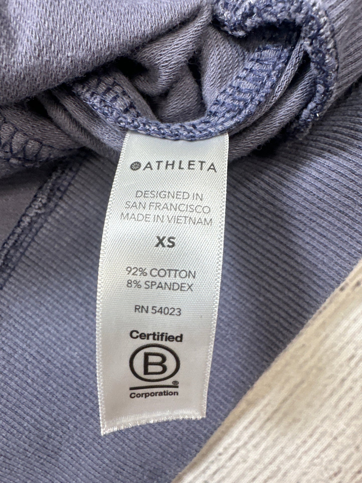 Athletic Top Long Sleeve Crewneck By Athleta In Tie Dye Print, Size: Xs