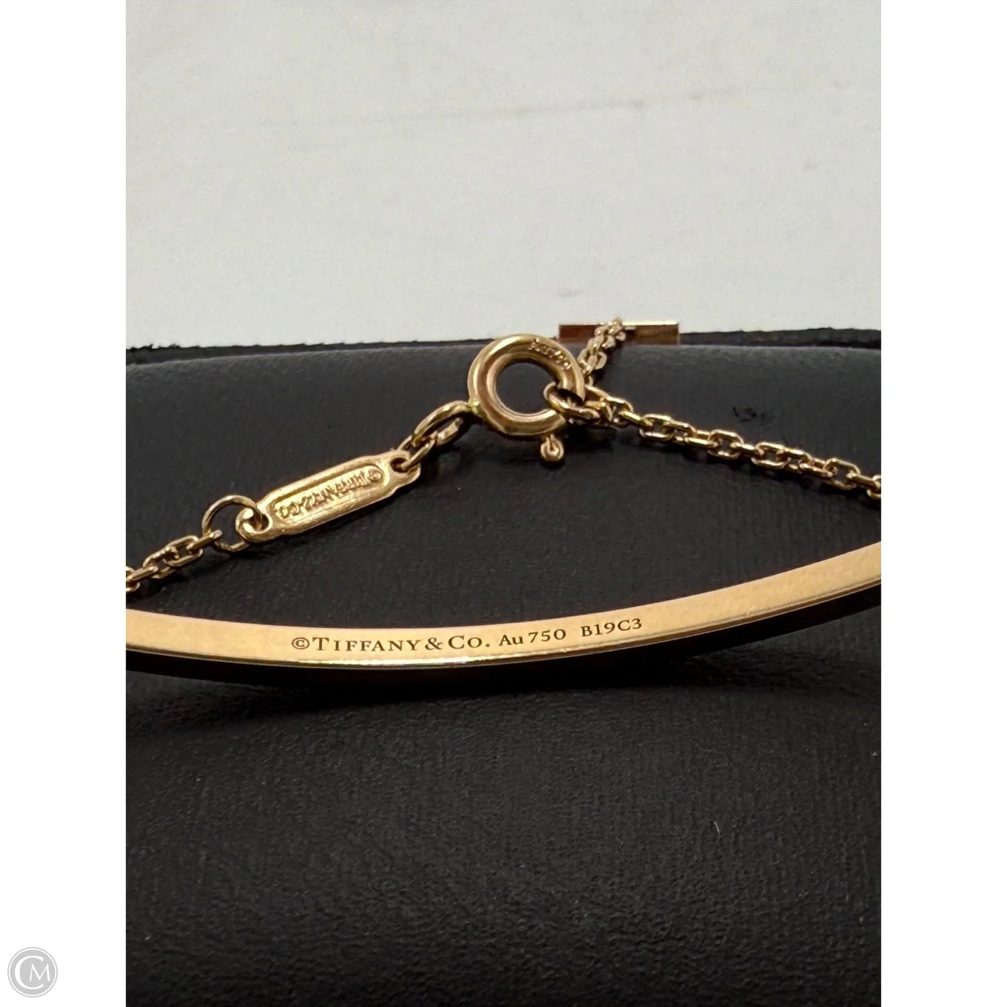 Tiffany And Company 18K T Smile Luxury Bracelet