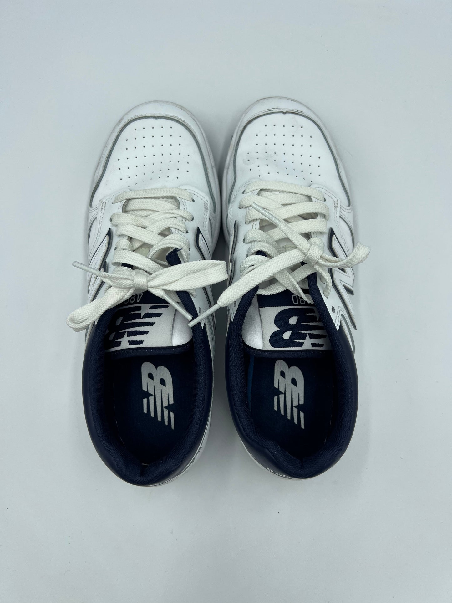 Shoes Athletic By New Balance In White Blue, Size: 9