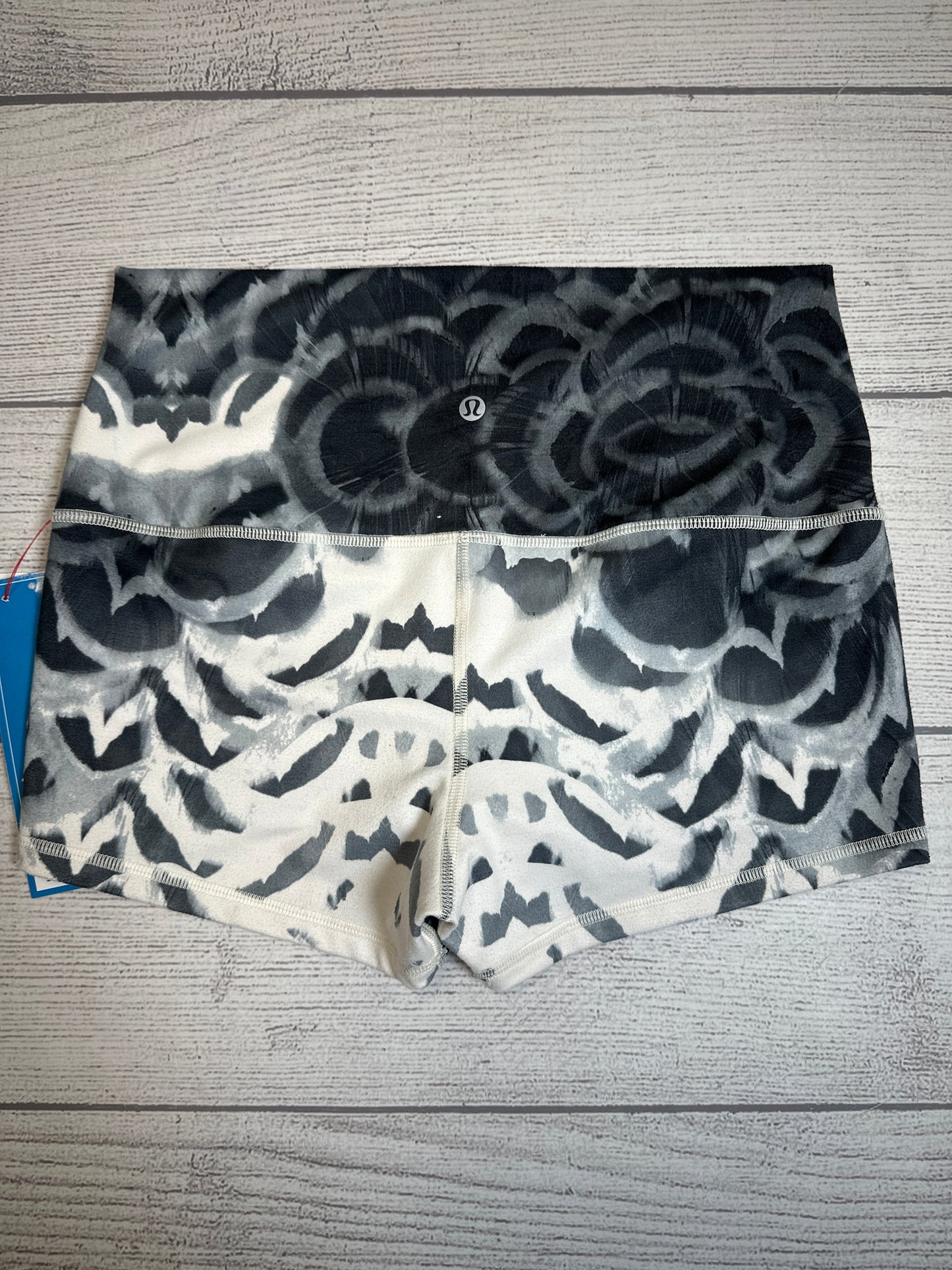 Athletic Shorts By Lululemon In Black & White, Size: M