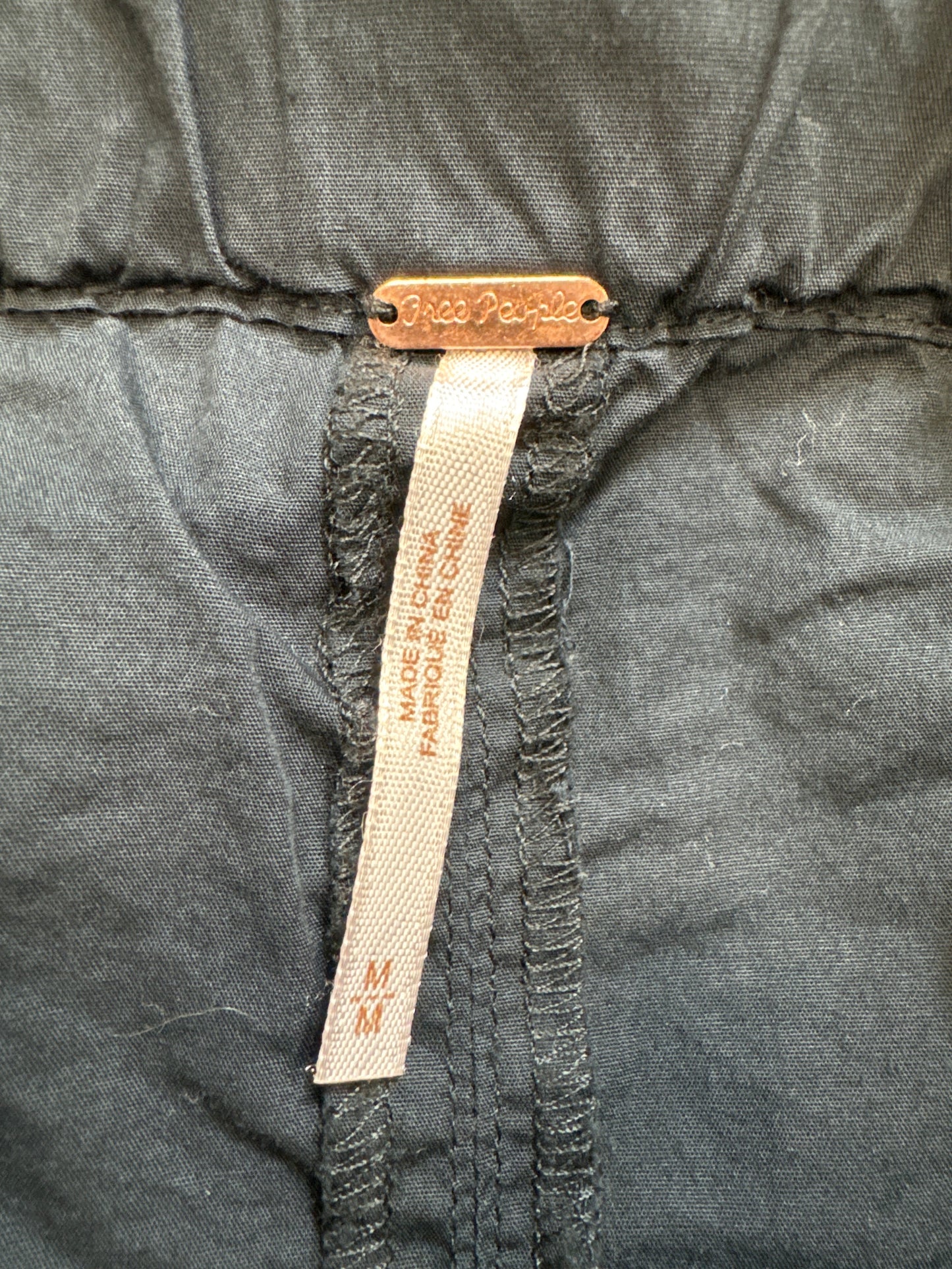 Top Long Sleeve By Free People In Black, Size: M