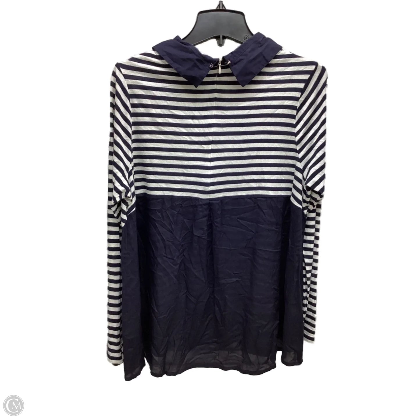 Top Long Sleeve By Crown And Ivy In Striped Pattern, Size: L