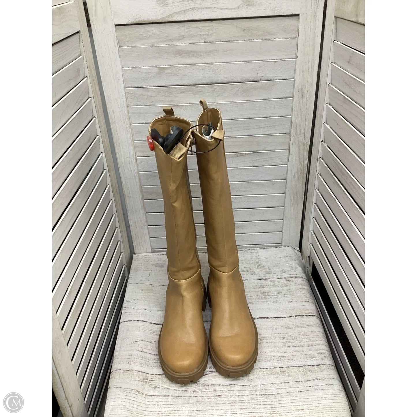 Boots Knee Heels By Sugar In Brown, Size: 7