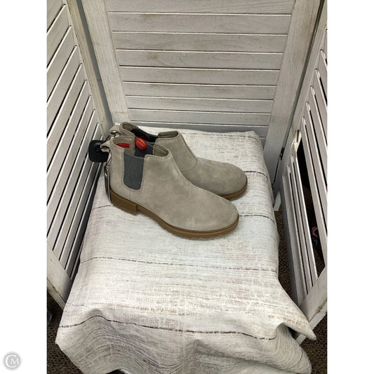 Boots Ankle Flats By Sorel In Beige, Size: 9